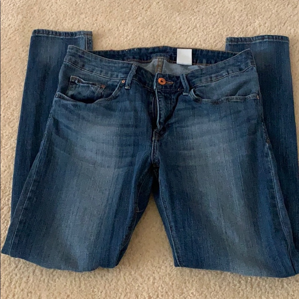 Tapered leg jean